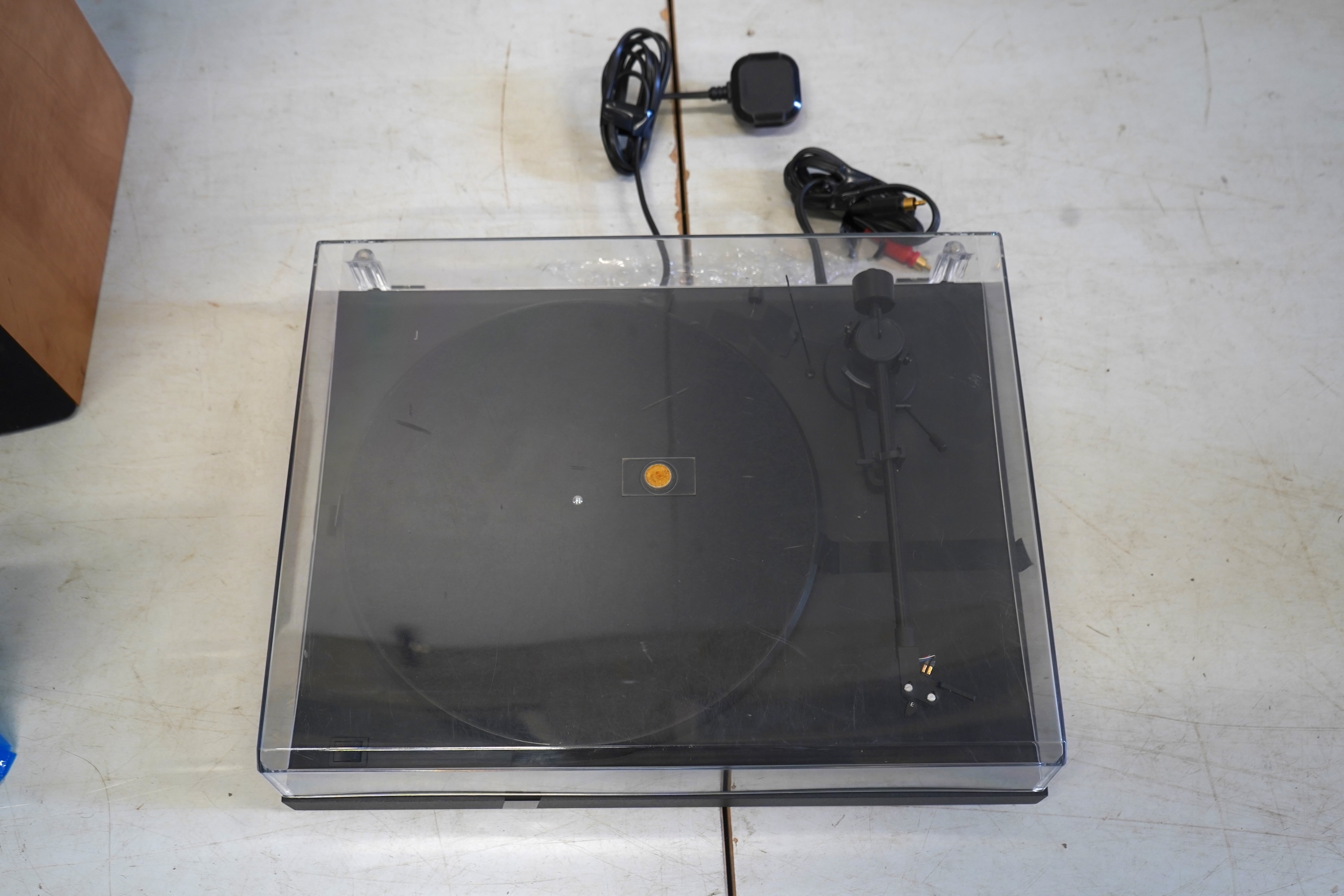 Two pairs of KEF stereo speakers; a pair of floor standing Q35.2 speakers and a pair of Q15.2 shelf speakers, together with a Pro-Ject Debut II turntable record player, serial number 008033, and a Yamaha Stereo Cassette